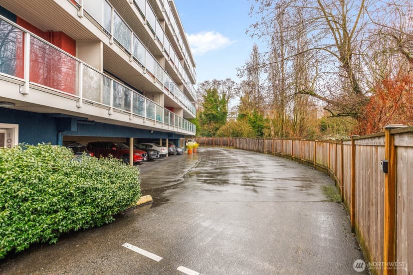 Property photo for 1730 Taylor Avenue N #109, Seattle photo 14