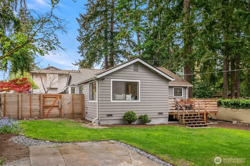 Property photo for 215 NW 130th Street, Seattle photo 26
