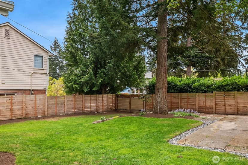 Property photo for 215 NW 130th Street, Seattle photo 25
