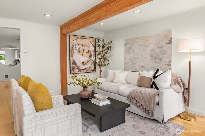 Property photo for 215 NW 130th Street, Seattle photo 4