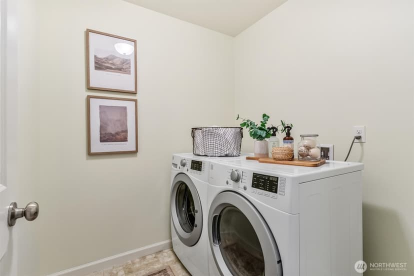 Property photo for 214 280th Street NE, Arlington photo 26