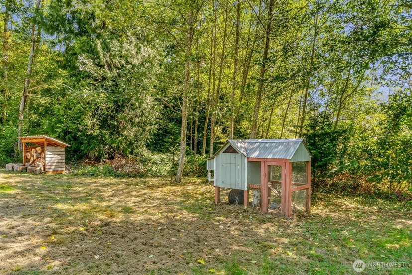 Property photo for 214 280th Street NE, Arlington photo 35