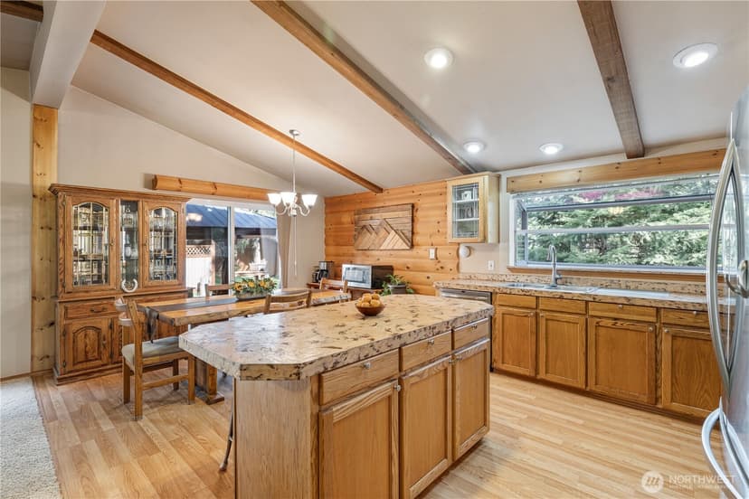 Property photo for 640 Emerick Road, Cle Elum photo 12