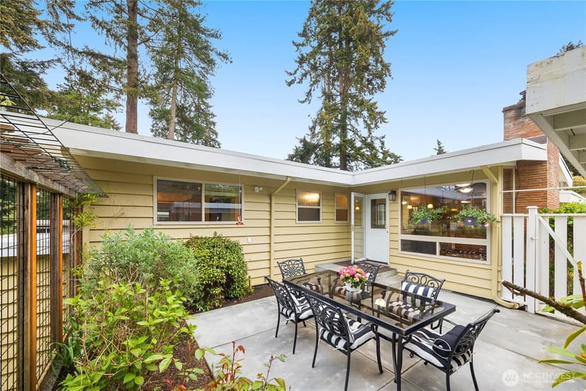 Property photo for 336 N 160th Street, Shoreline photo 27