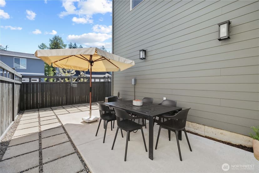 Property photo for 33136 Holly Avenue SE, Black Diamond photo 34
