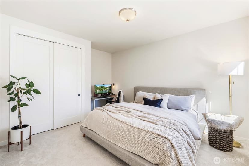 Property photo for 33136 Holly Avenue SE, Black Diamond photo 23