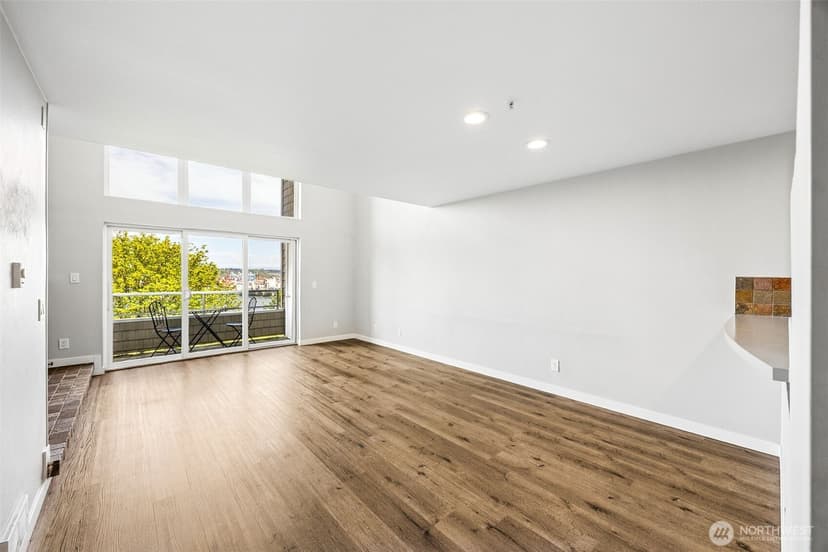 Property photo for 1 Broadway #302, Tacoma photo 27