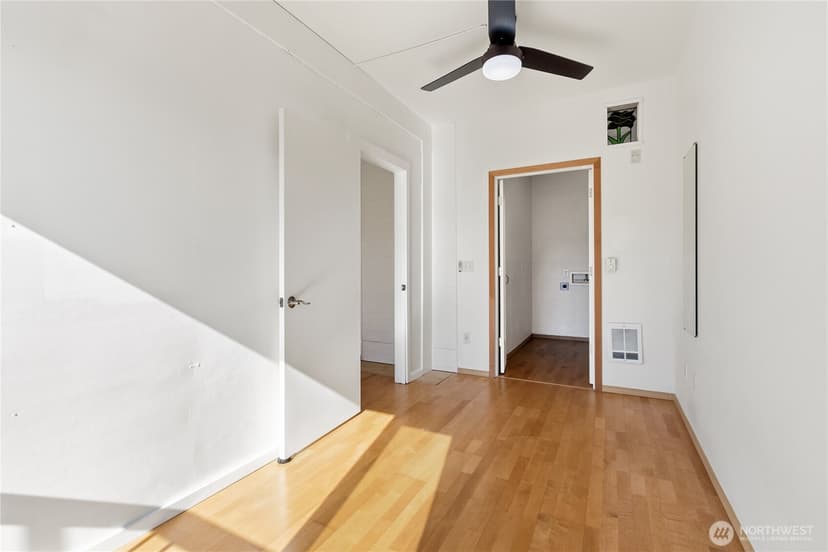 Property photo for 424 N 85th Street #404, Seattle photo 17