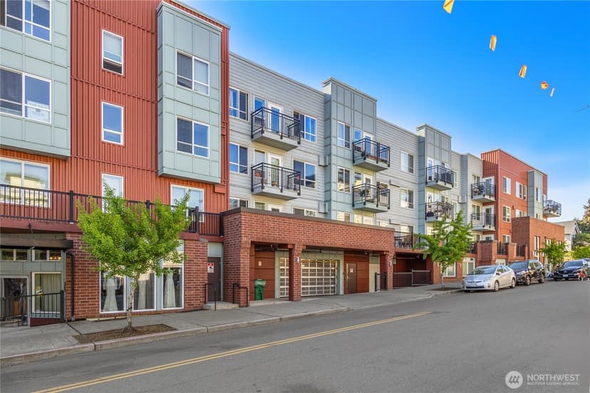 Property photo for 424 N 85th Street #404, Seattle