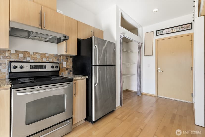 Property photo for 424 N 85th Street #404, Seattle photo 7