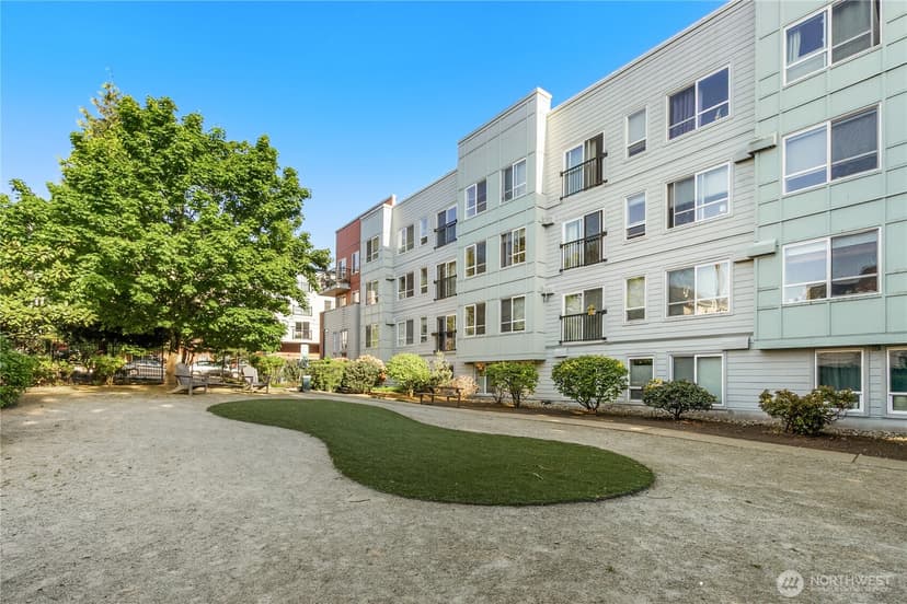 Property photo for 424 N 85th Street #404, Seattle photo 31