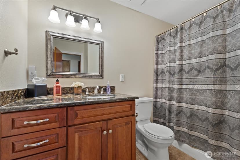 Property photo for 17151 SE Petrovitsky Road, Renton photo 13