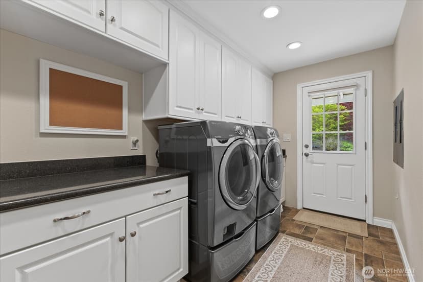 Property photo for 17151 SE Petrovitsky Road, Renton photo 16
