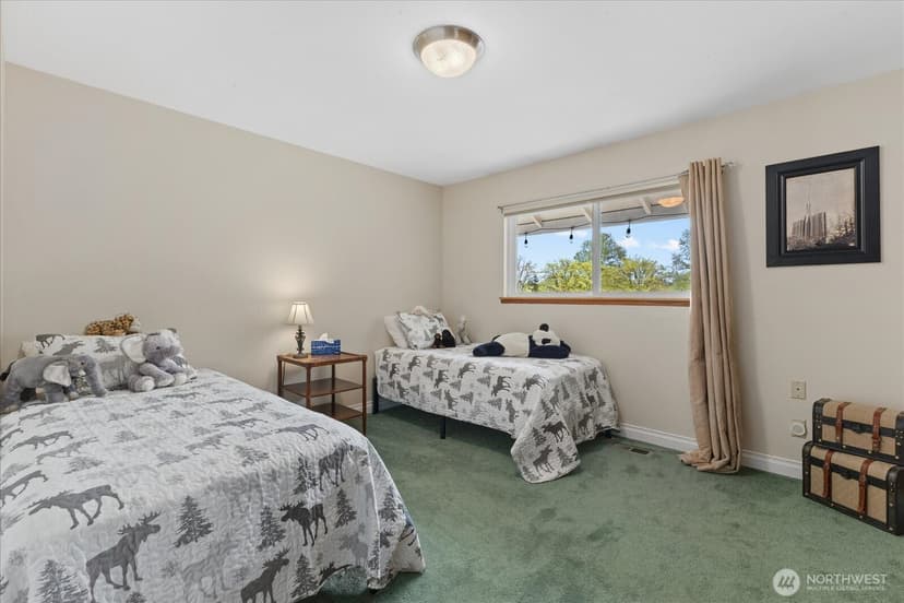 Property photo for 17151 SE Petrovitsky Road, Renton photo 14
