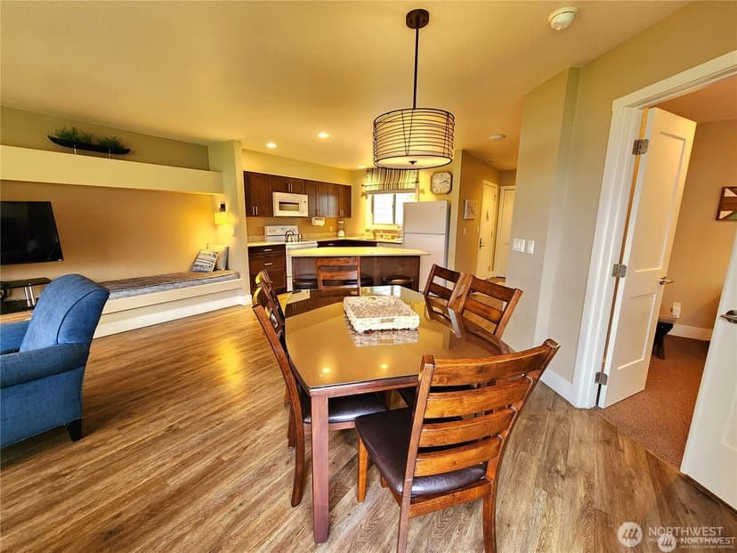 Property photo for 1 Beach 537-Q, Manson photo 12