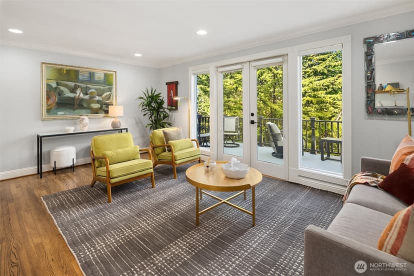 Property photo for 2702 4th Avenue W, Seattle photo 11