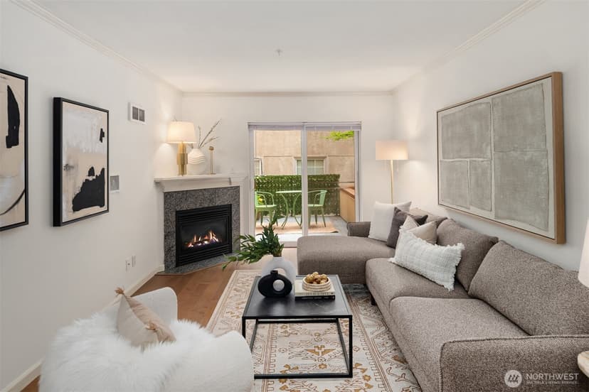 Property photo for 1417 Queen Anne Avenue N #206, Seattle photo 4