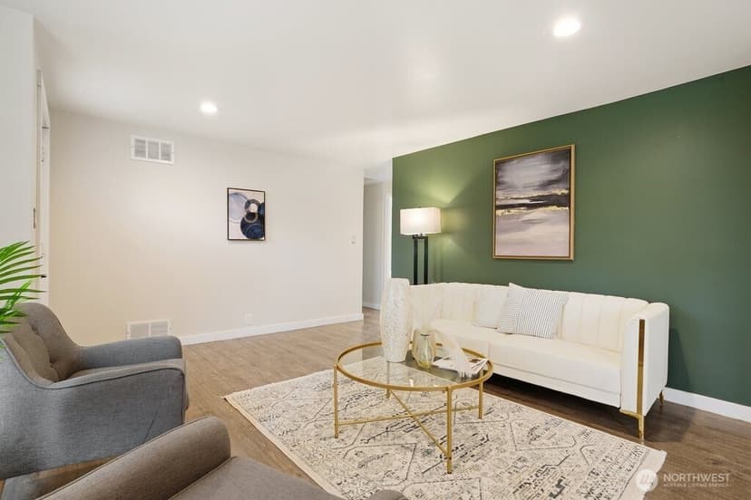 Property photo for 12214 4th Avenue SW, Seattle photo 3