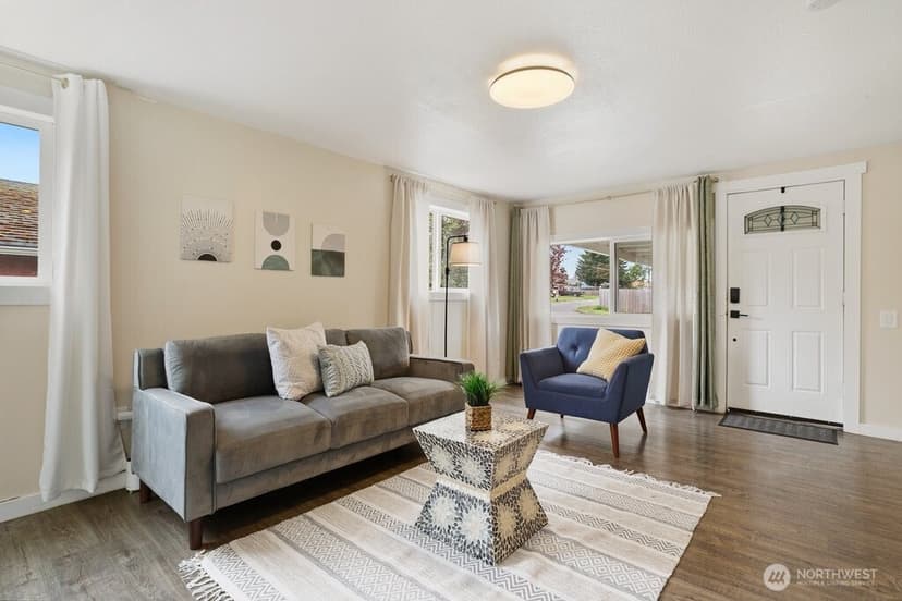 Property photo for 12214 4th Avenue SW, Seattle photo 8