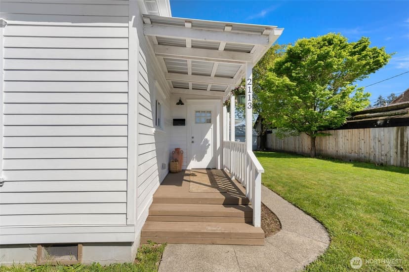 Property photo for 2113 S Wilkeson Street, Tacoma photo 2