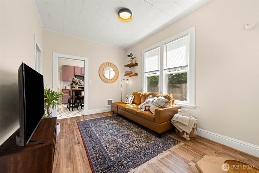 Property photo for 2113 S Wilkeson Street, Tacoma photo 6