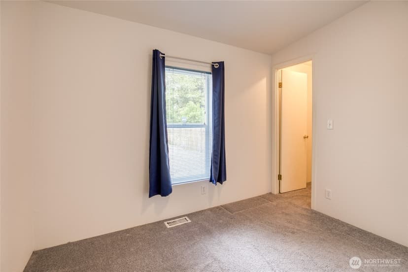 Property photo for 636 Chenois Avenue NE, Ocean Shores photo 13