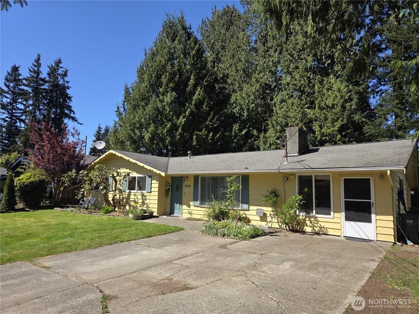 Property photo for 2509 73 Street SE, Everett