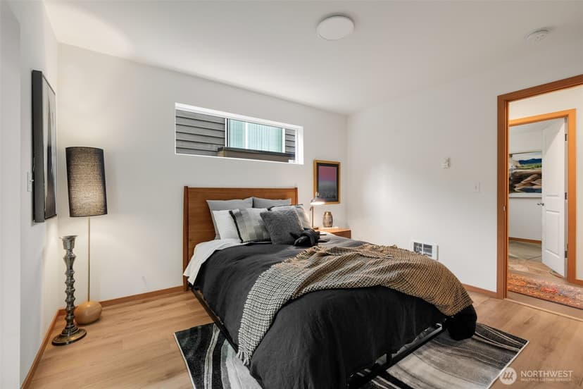 Property photo for 4000 14th Avenue S #A, Seattle photo 22