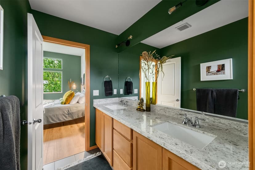 Property photo for 4000 14th Avenue S #A, Seattle photo 6