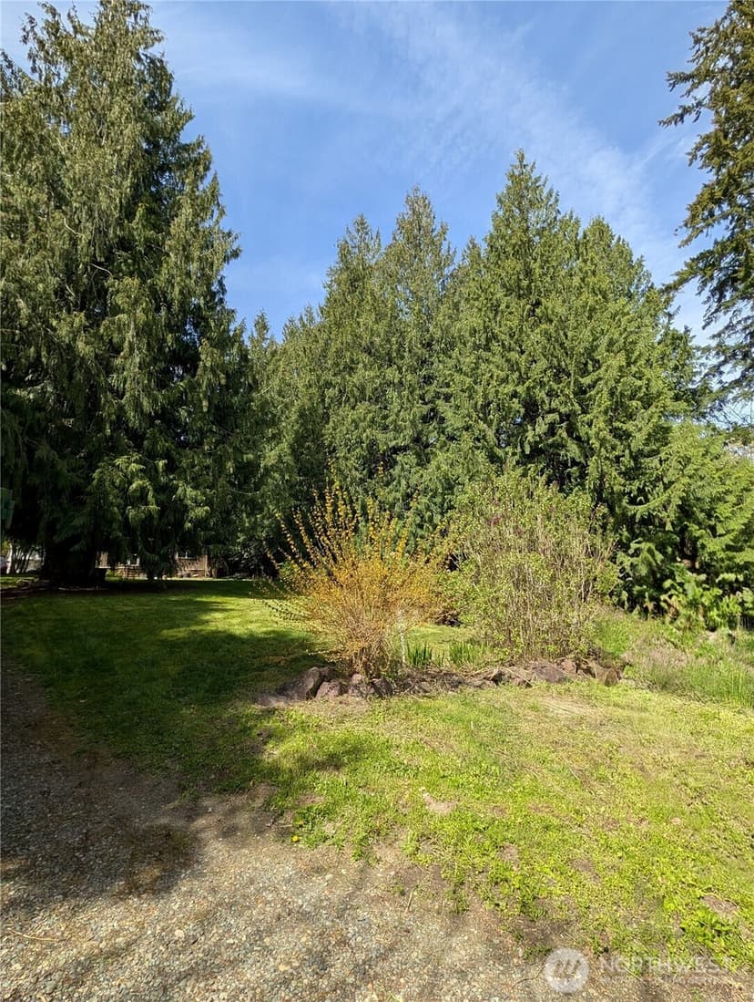 Property photo for 4611 268th Avenue NE, Redmond photo 8