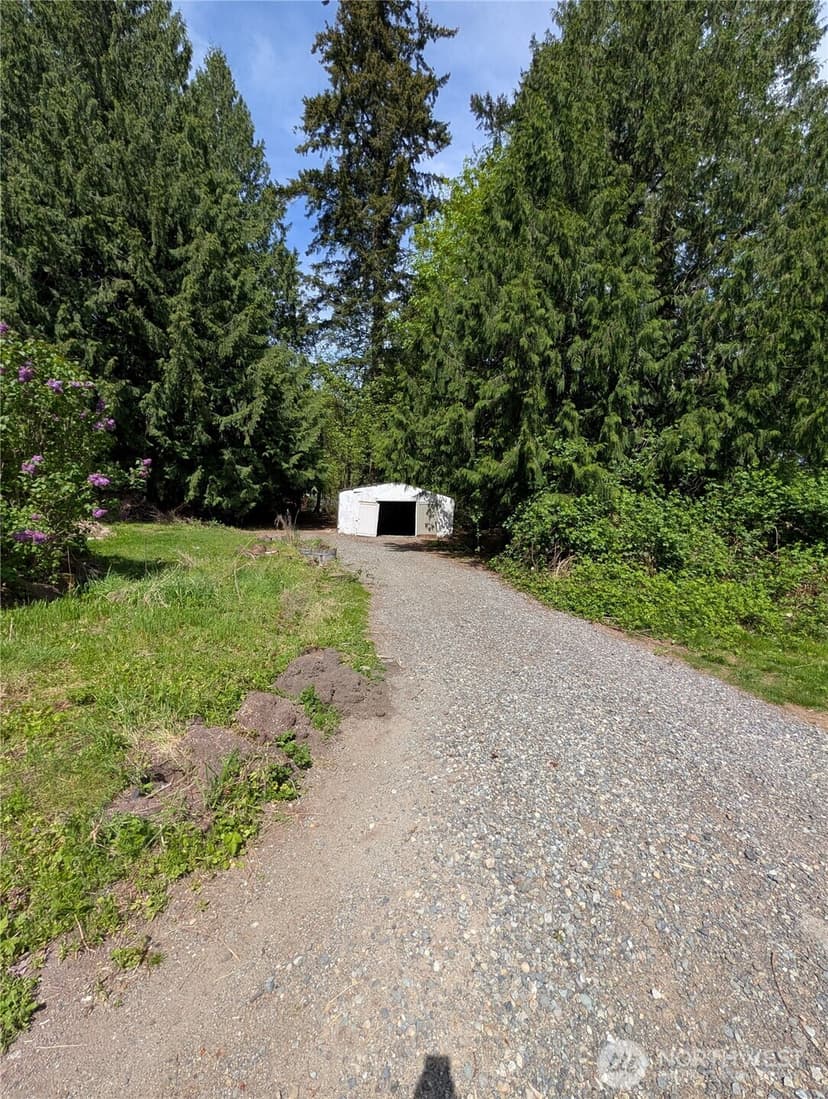 Property photo for 4611 268th Avenue NE, Redmond photo 11