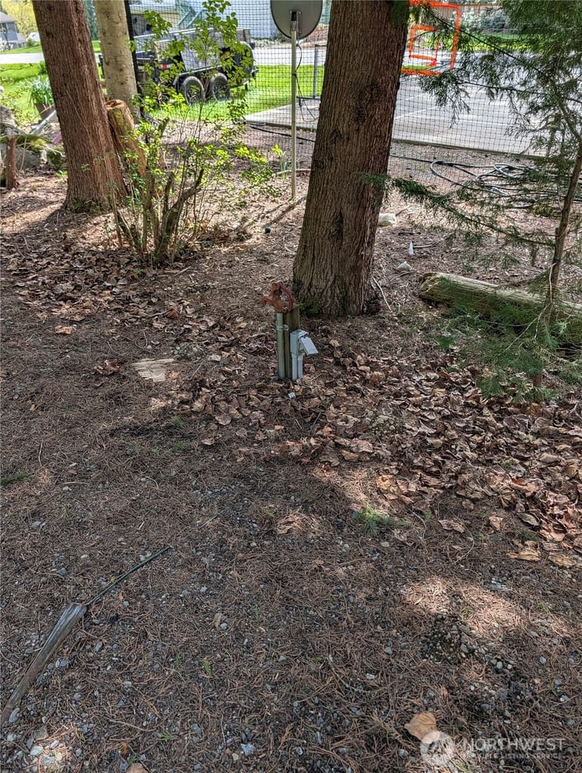 Property photo for 4611 268th Avenue NE, Redmond photo 15