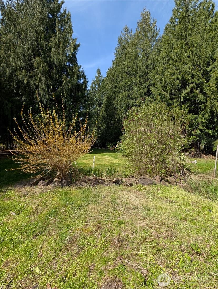Property photo for 4611 268th Avenue NE, Redmond photo 9
