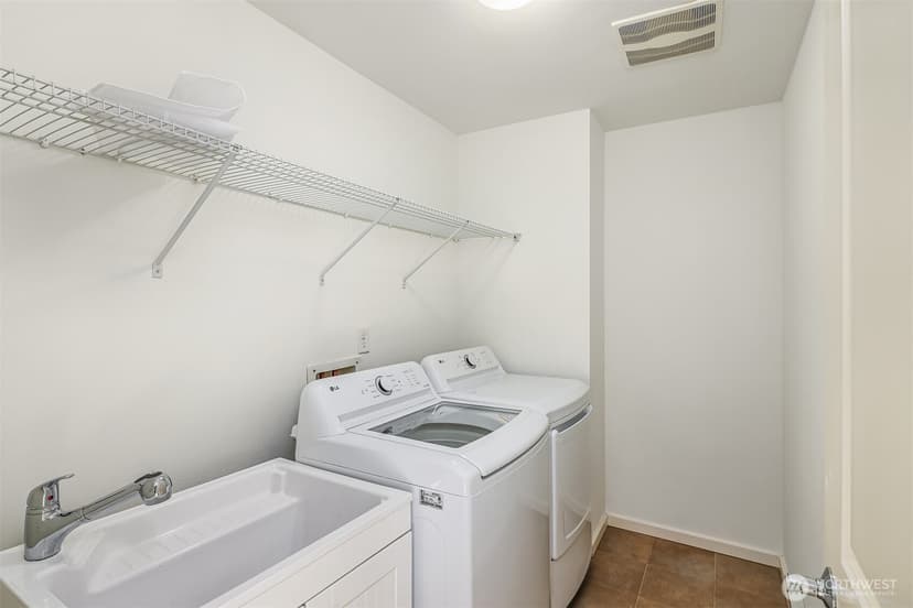 Property photo for 33827 56th Place S, Auburn photo 30