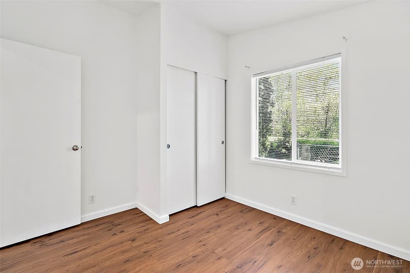 Property photo for 1720 Maple Lane Court #22, Kent photo 20