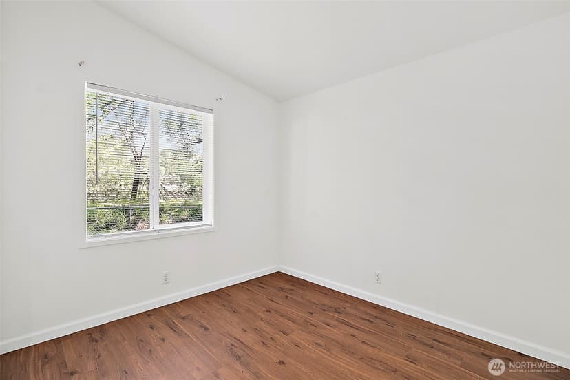 Property photo for 1720 Maple Lane Court #22, Kent photo 19