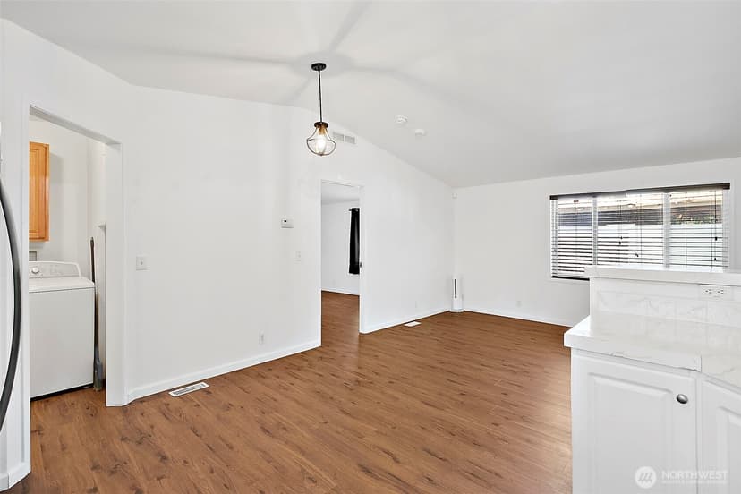 Property photo for 1720 Maple Lane Court #22, Kent photo 23