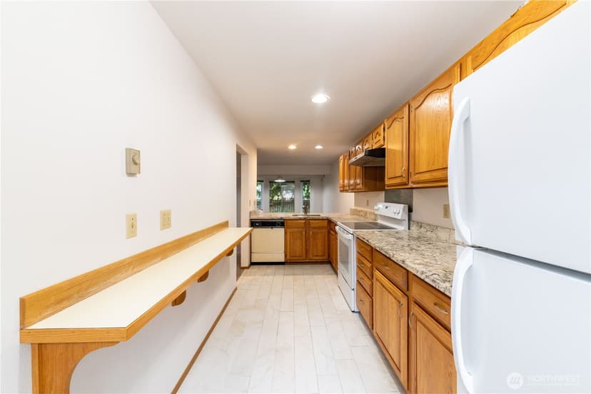 Property photo for 15307 15th Avenue NE #7, Shoreline photo 7