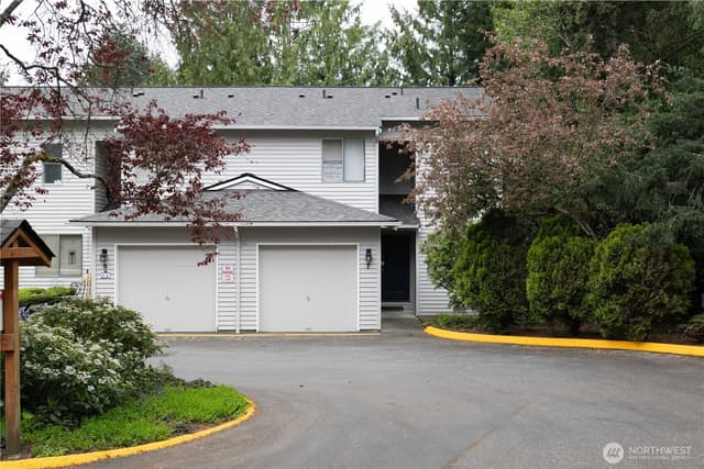 Property photo for 15307 15th Avenue NE #7, Shoreline