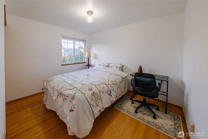 Property photo for 830 234th Street SE, Bothell photo 14