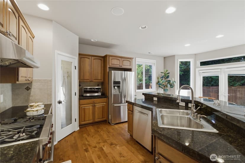 Property photo for 12855 NE 197th Place, Woodinville photo 11