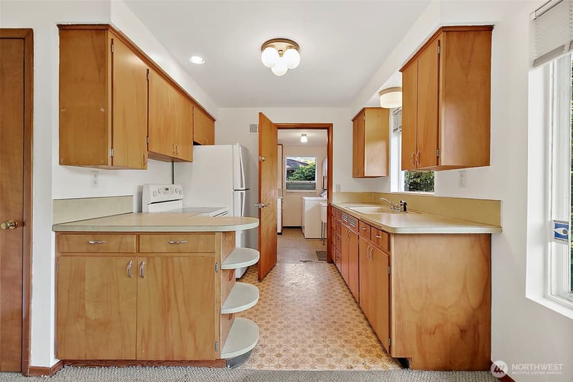 Property photo for 815 10th Street NE, Auburn photo 13