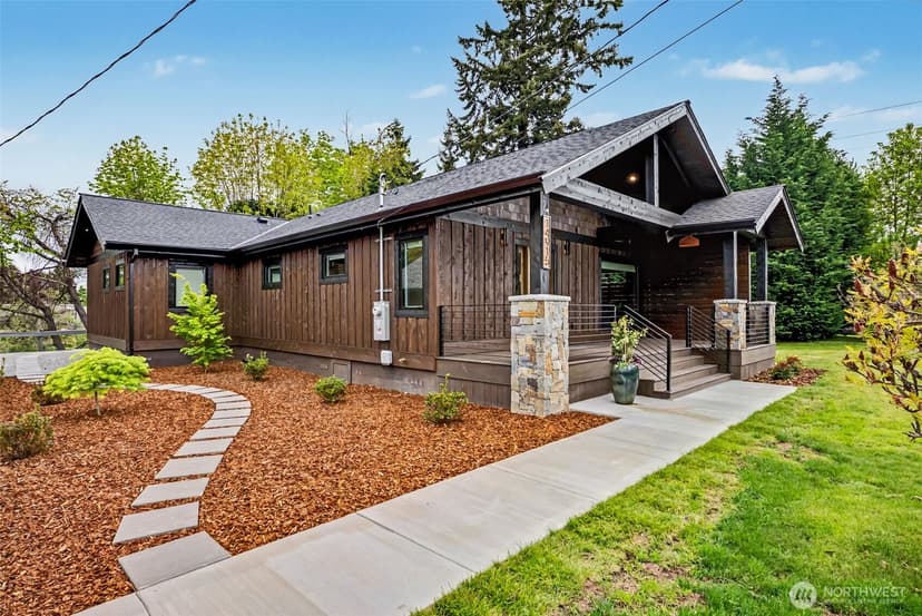 Property photo for 14915 80th Street E, Puyallup photo 3