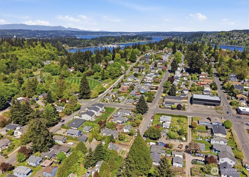 Property photo for 1329 N Cambrian Avenue, Bremerton photo 38