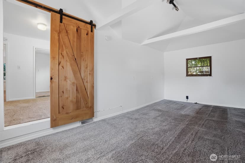 Property photo for 1329 N Cambrian Avenue, Bremerton photo 20