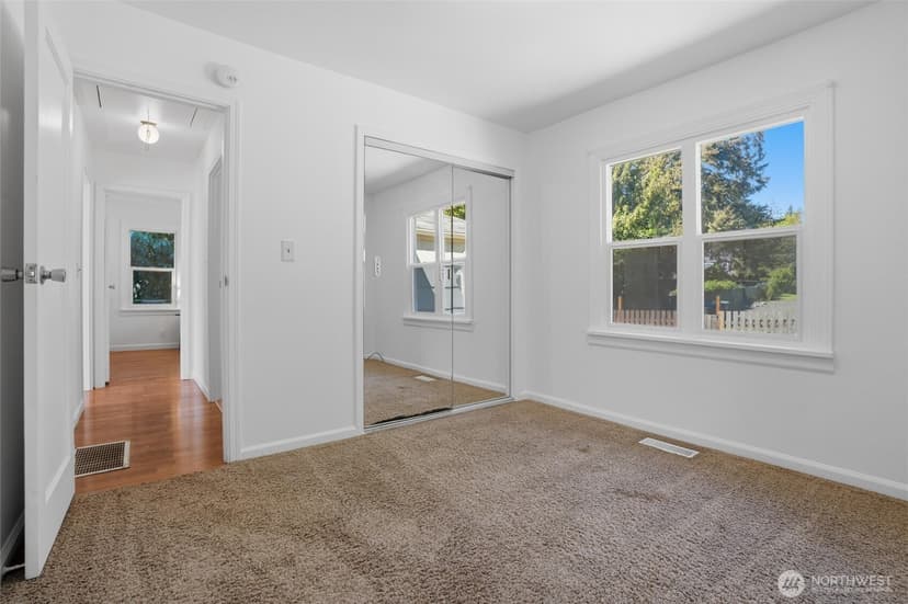 Property photo for 1329 N Cambrian Avenue, Bremerton photo 17