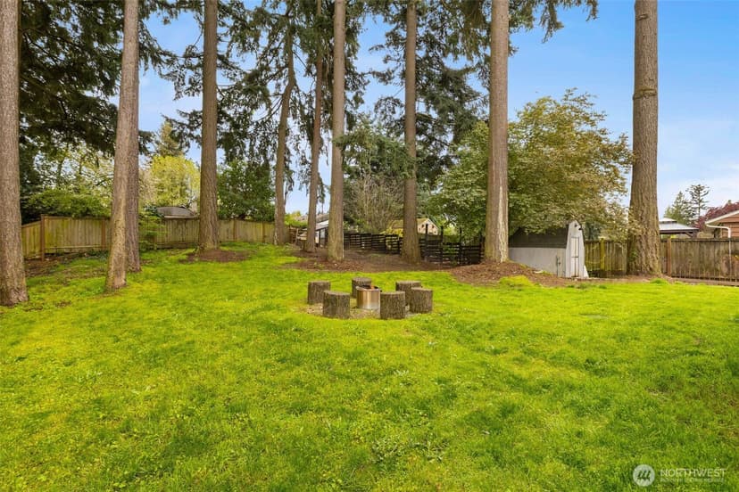 Property photo for 1241 S 129th Street, Burien photo 25