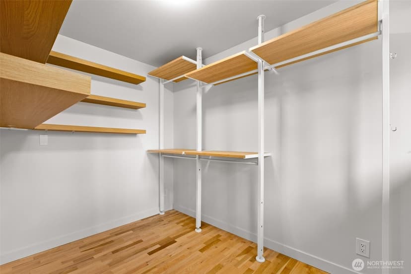 Property photo for 1241 S 129th Street, Burien photo 12