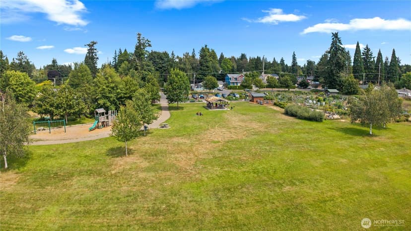 Property photo for 3236 Phillips Avenue, Bremerton photo 20
