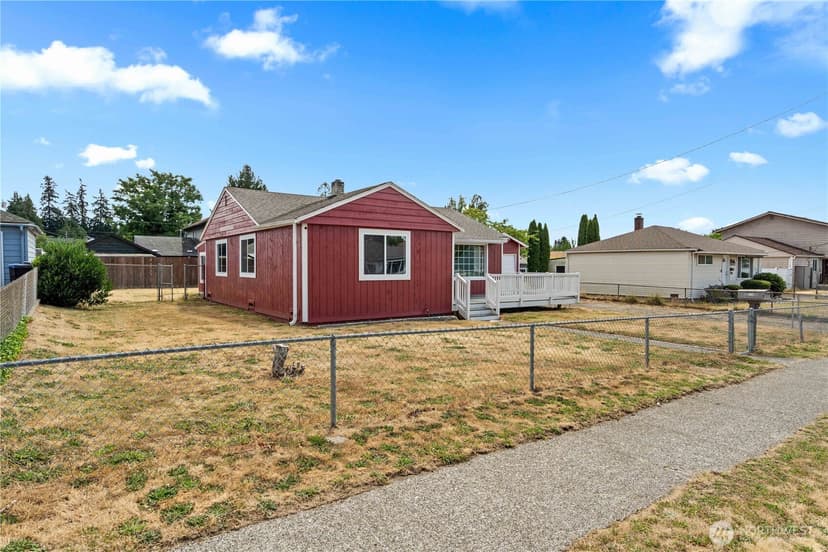 Property photo for 3236 Phillips Avenue, Bremerton photo 24